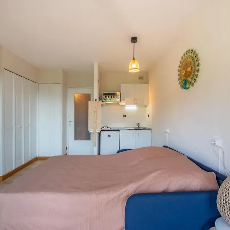 De By Interhome Apartamento *